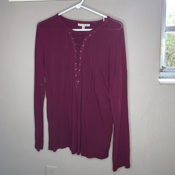Express Criss Cross Strappy Medium Long Sleeve - Picture 8 of 13